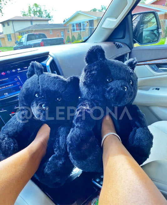 Black bear slippers (5-9ft)